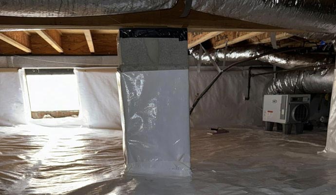 Crawl-space with ventilation area